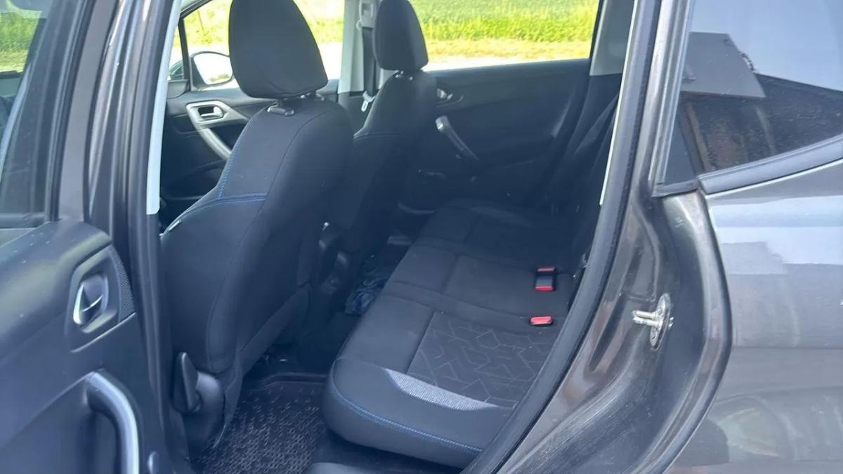 peugeot-2008-2018-gasolina-1199cc