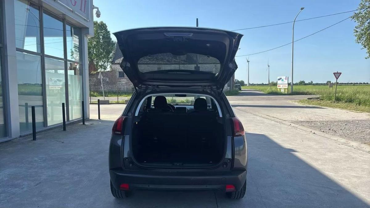 peugeot-2008-2018-gasolina-1199cc