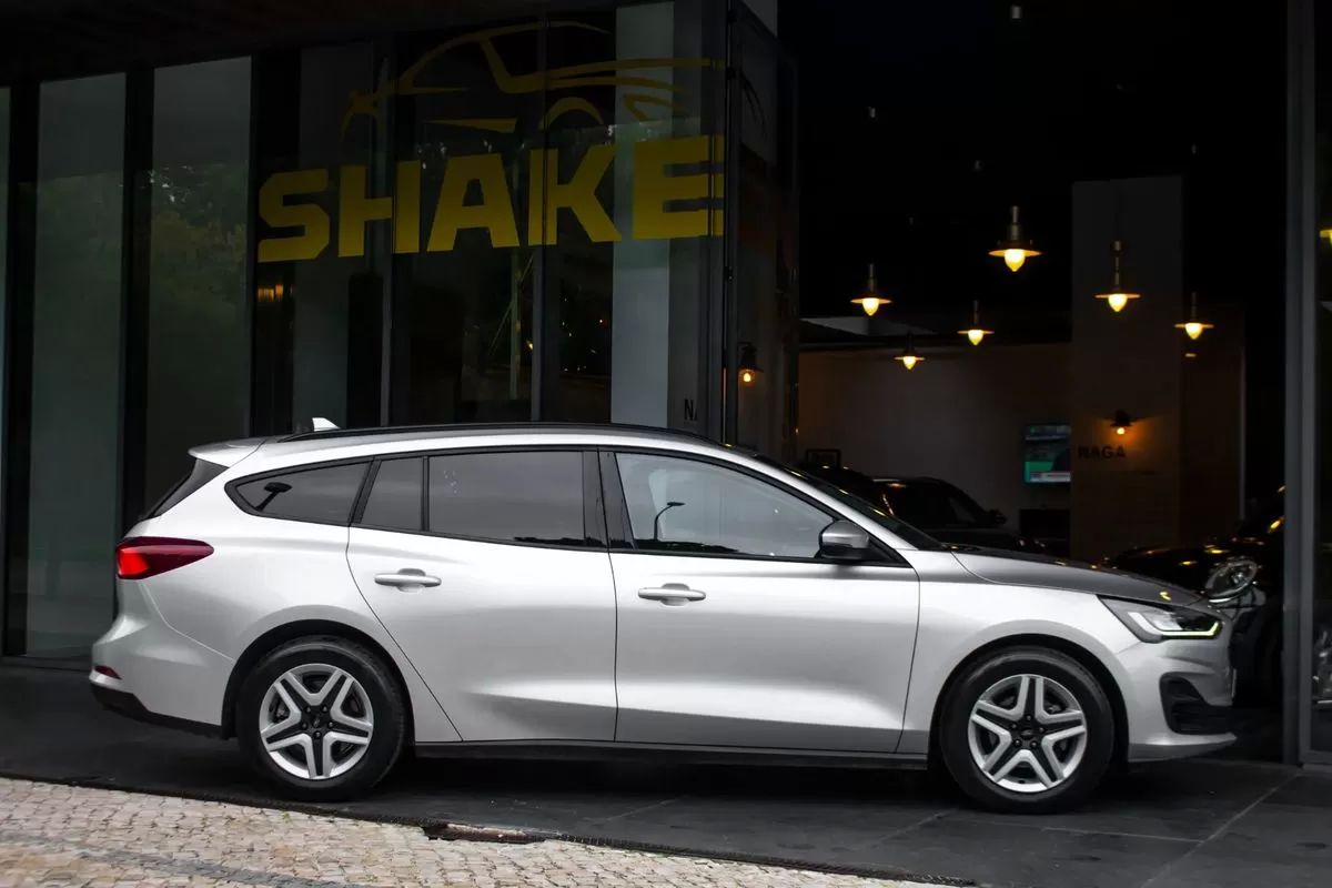 ford-focus-sw-2023-gasolina-998cc