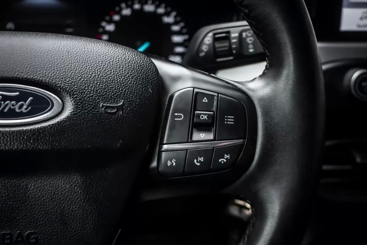 ford-focus-sw-2023-gasolina-998cc