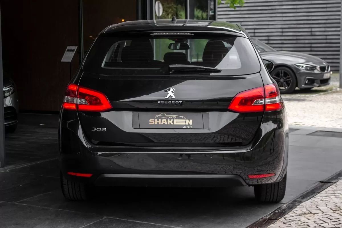 peugeot-308-sw-2019-diesel-1499cc