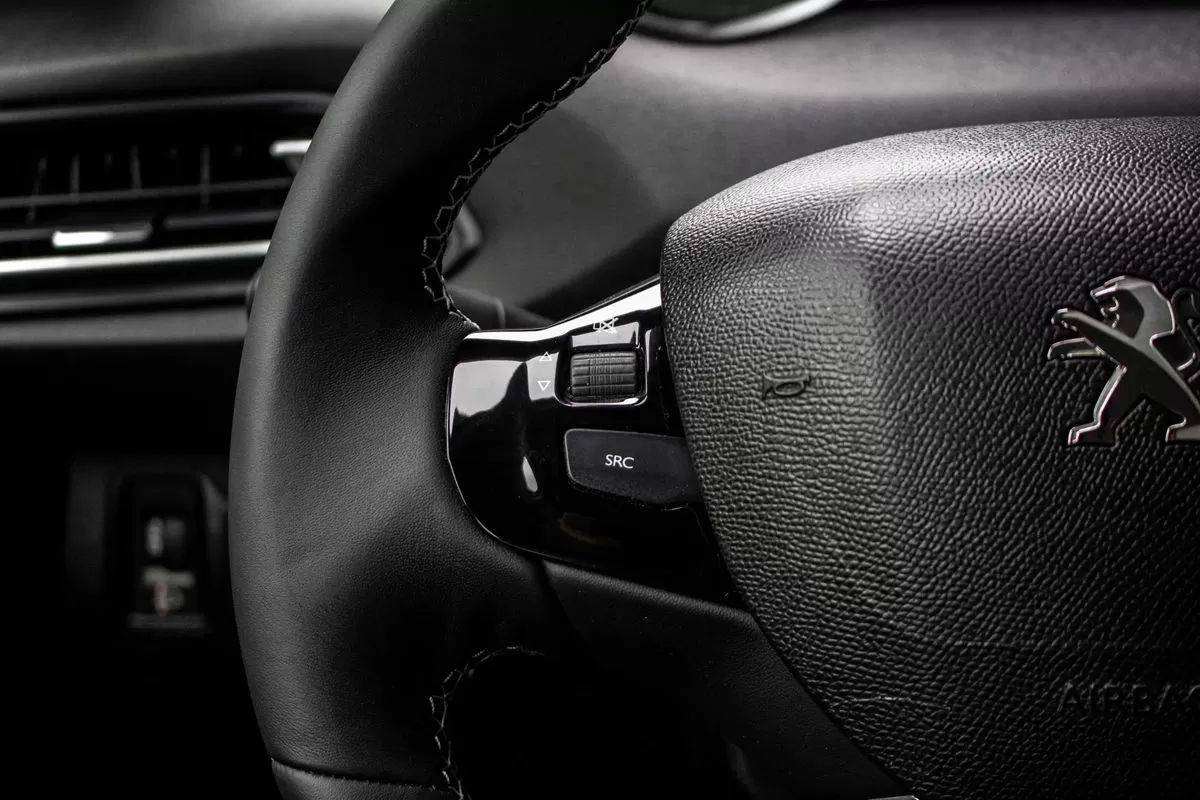 peugeot-308-sw-2019-diesel-1499cc