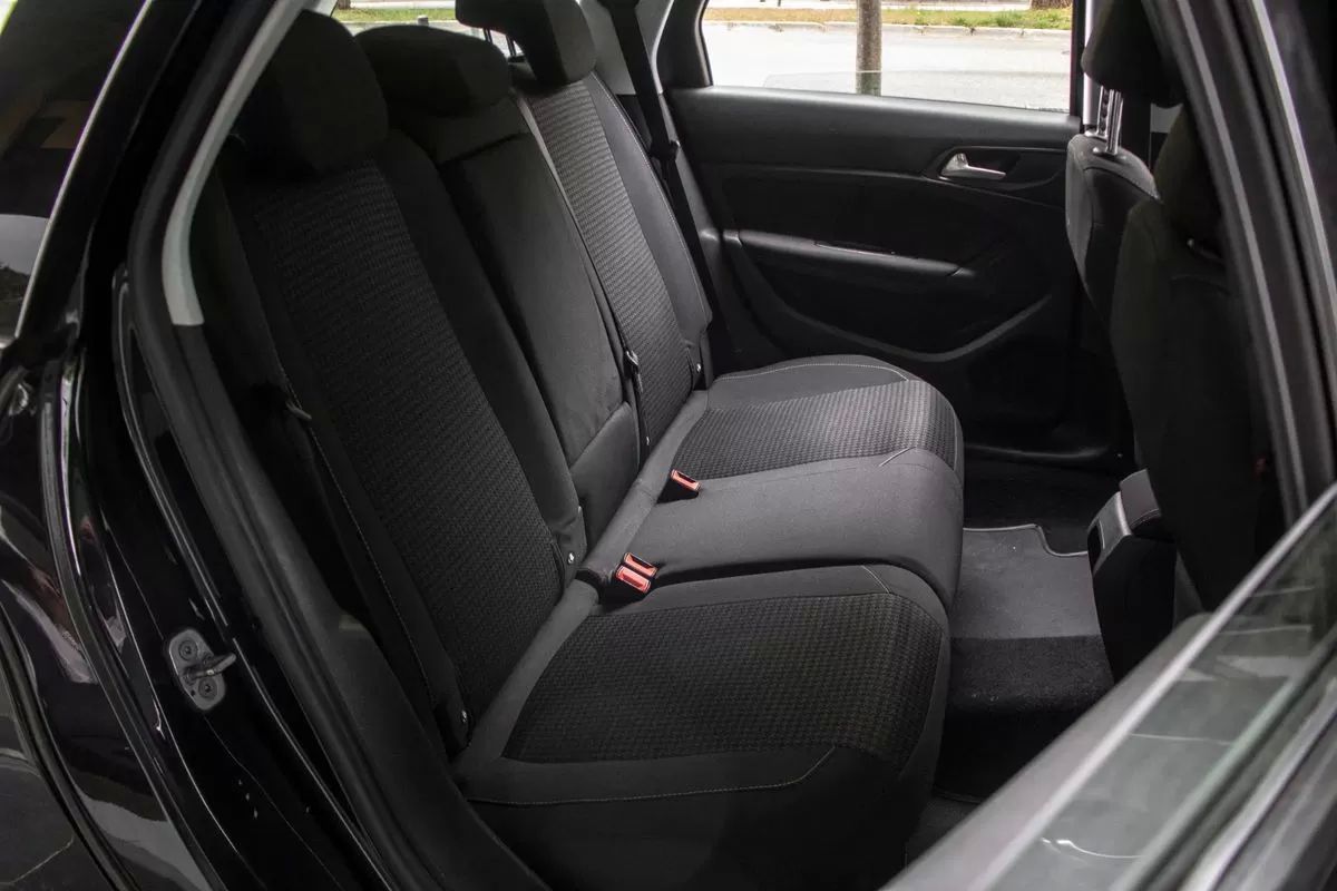 peugeot-308-sw-2019-diesel-1499cc