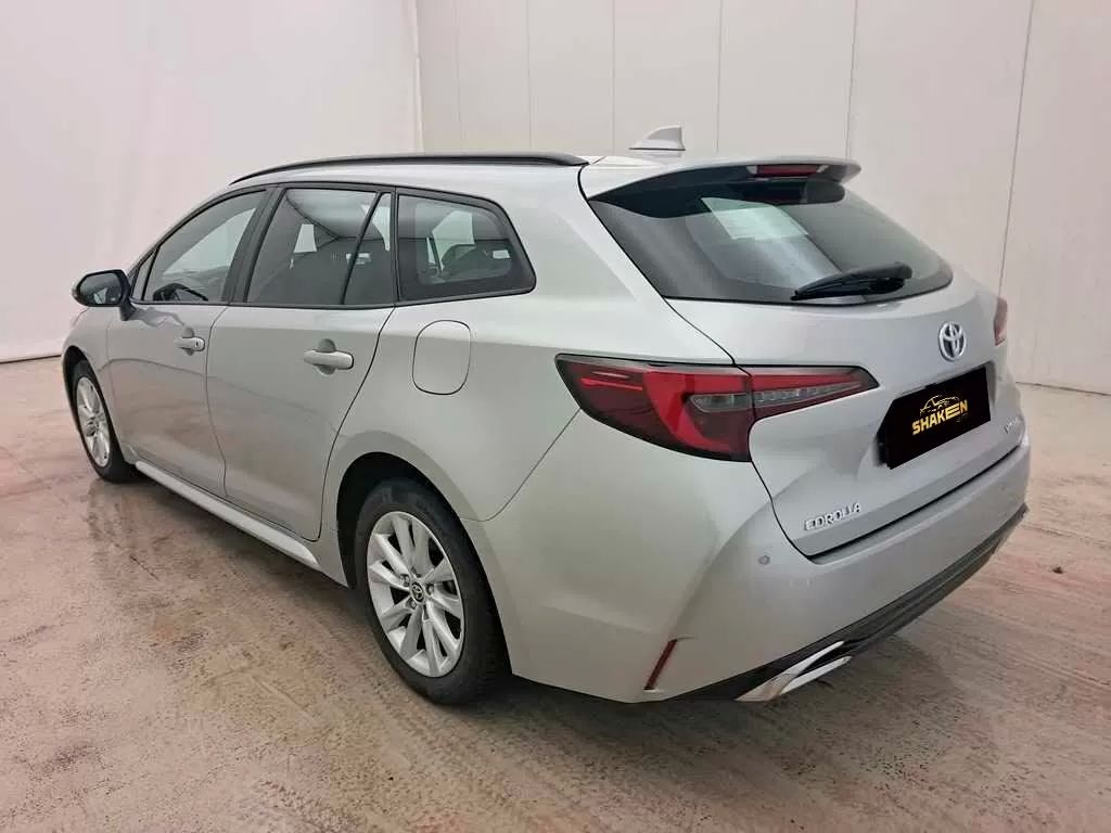 toyota-corolla-2023-hibrido-a-gasolina-1798cc