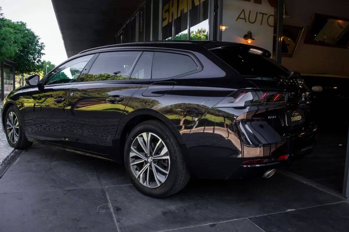 peugeot-508-sw-2022-hibrido-1598cc