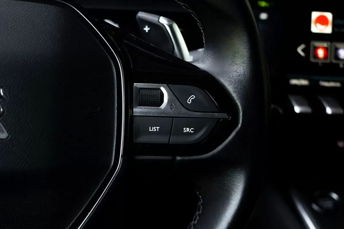 peugeot-508-sw-2022-hibrido-1598cc