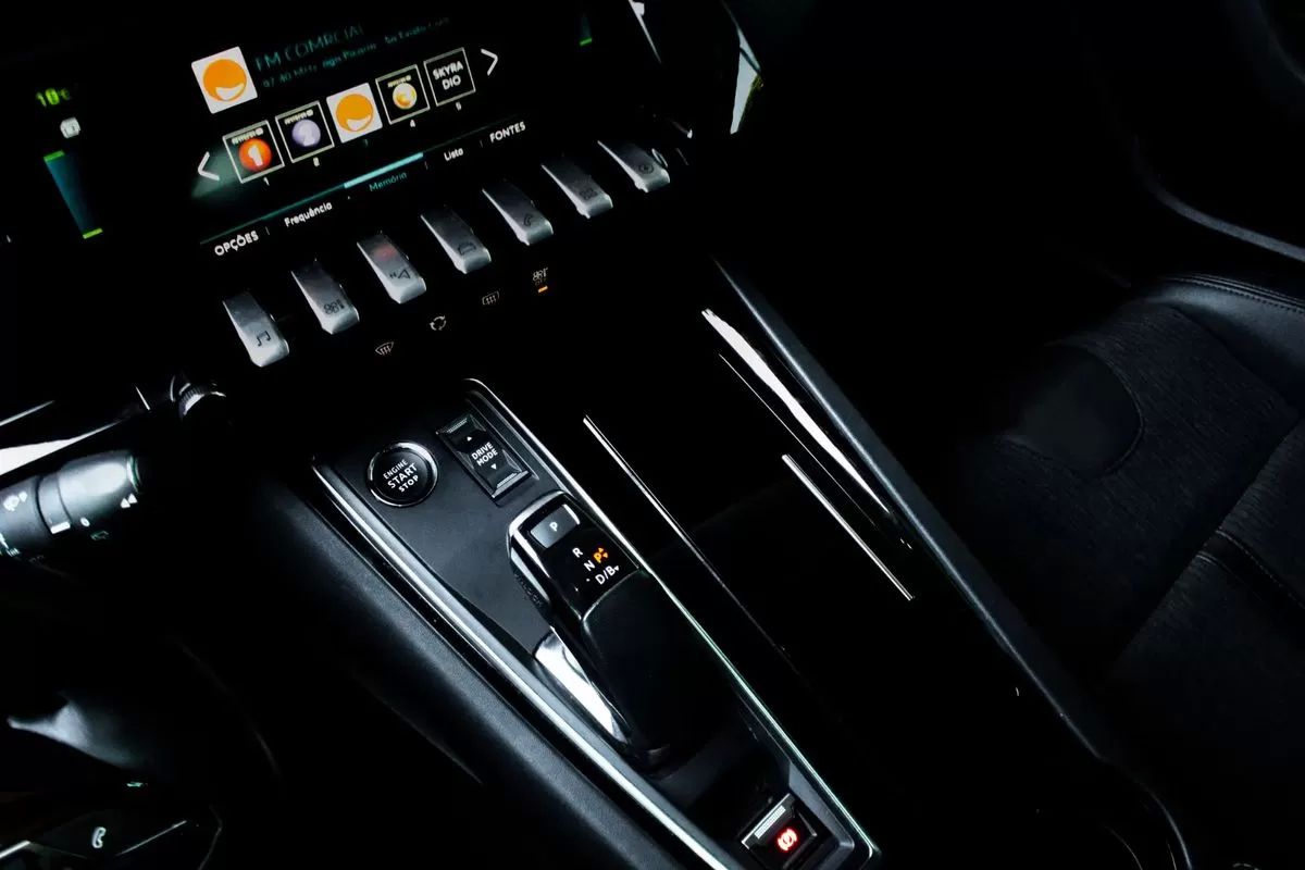 peugeot-508-sw-2022-hibrido-1598cc