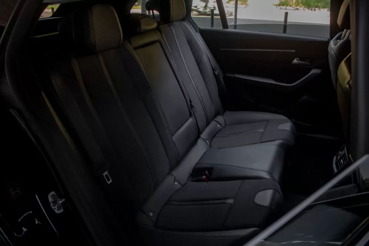 peugeot-508-sw-2022-hibrido-1598cc