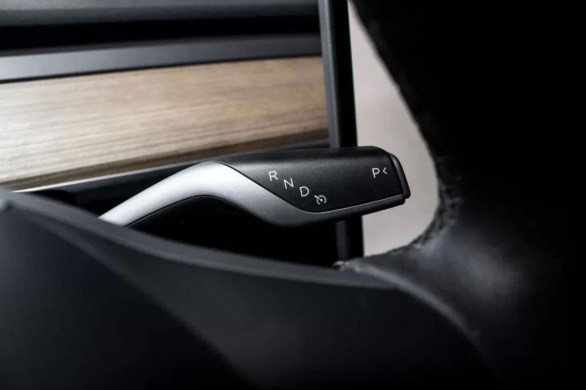 tesla-model-y-2022-eletrico-0cc