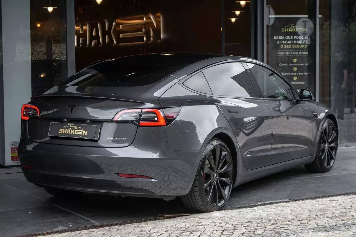 tesla-model-3-2019-eletrico-0cc
