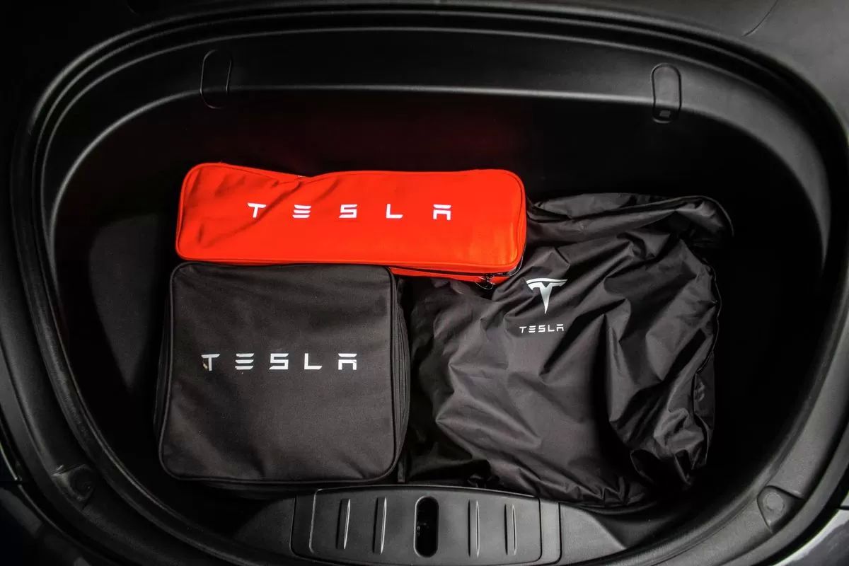 tesla-model-3-2019-eletrico-0cc