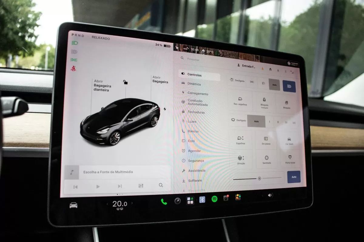 tesla-model-3-2019-eletrico-0cc