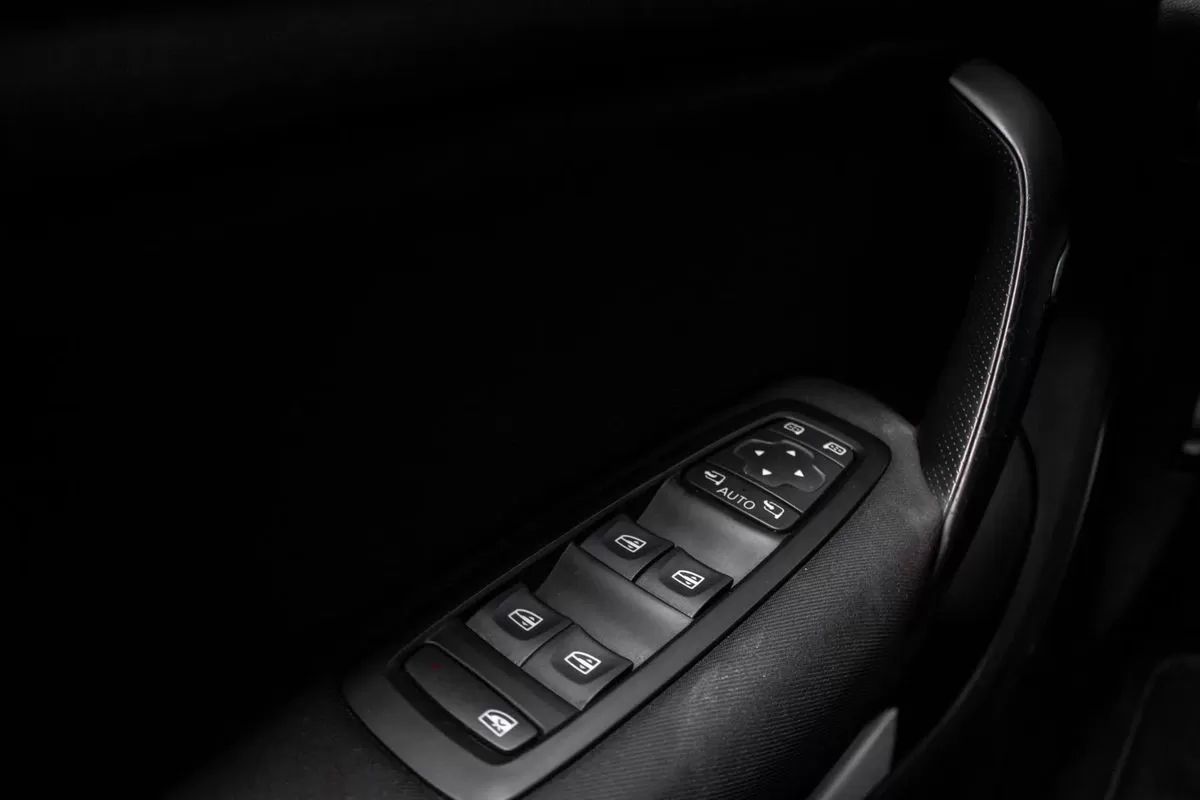 renault-megane-sport-tourer-2018-diesel-1461cc