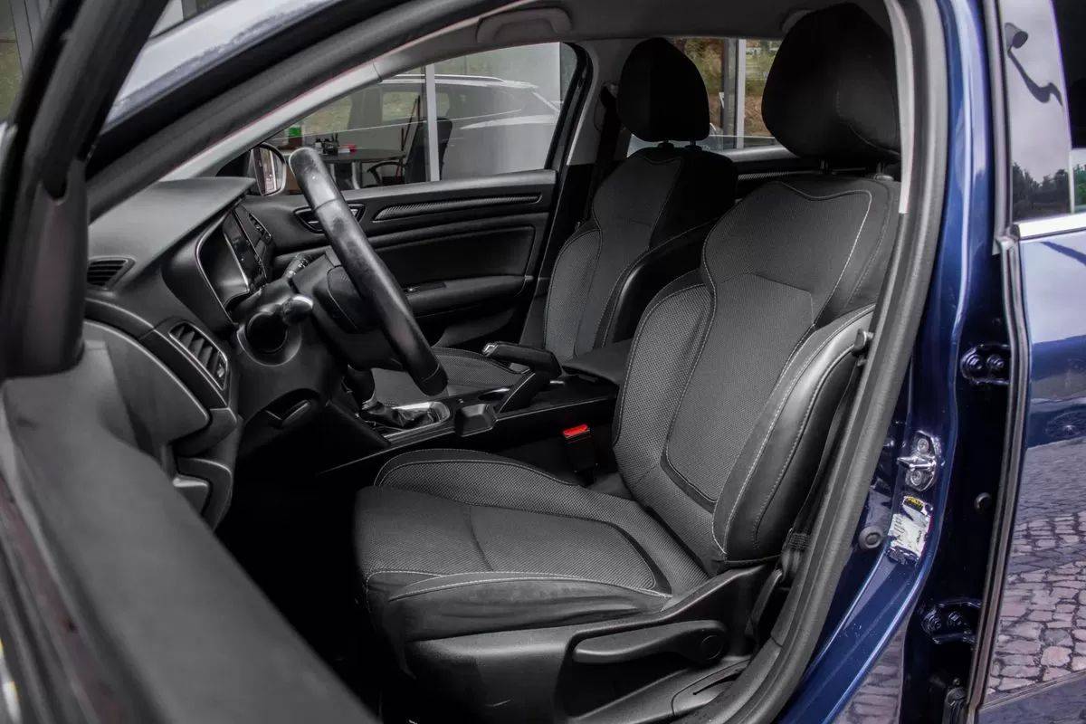renault-megane-sport-tourer-2018-diesel-1461cc