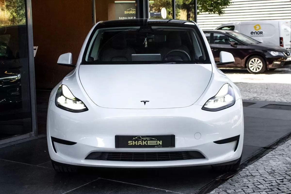 tesla-model-y-2023-eletrico-0cc