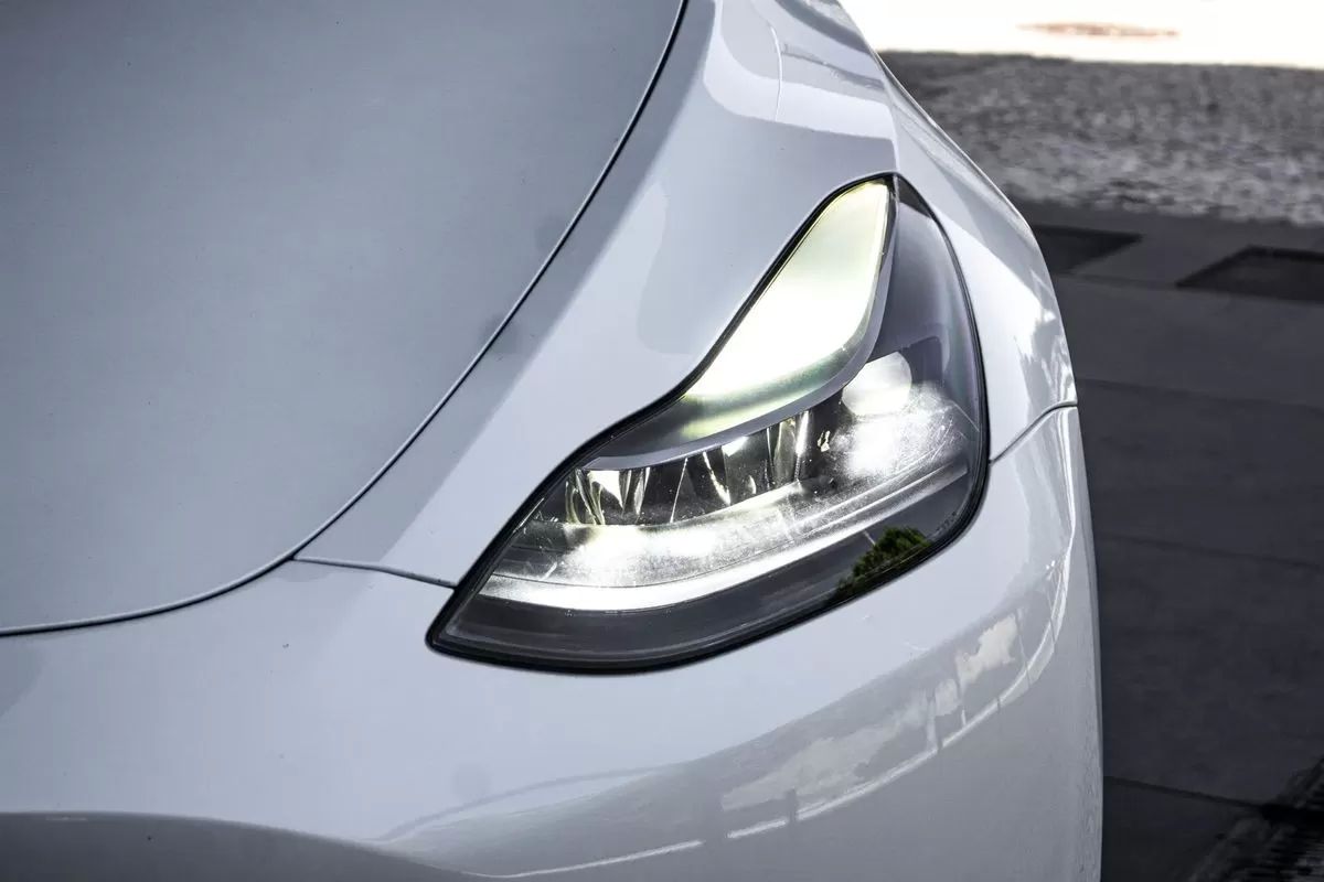 tesla-model-y-2023-eletrico-0cc