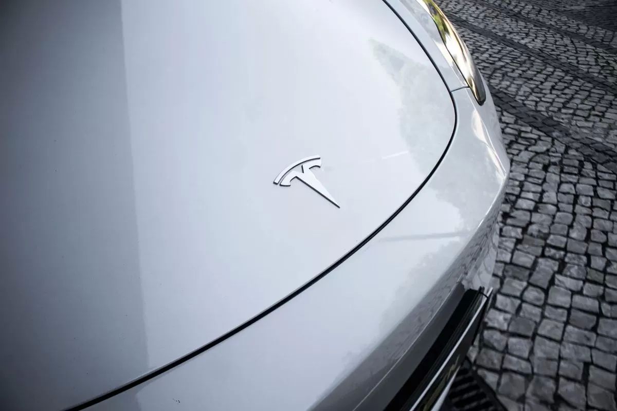 tesla-model-y-2023-eletrico-0cc