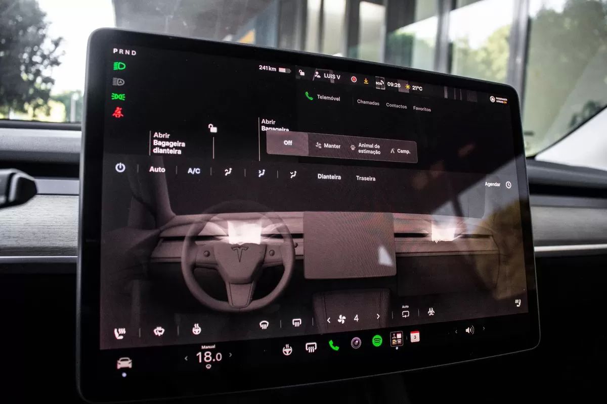 tesla-model-y-2023-eletrico-0cc