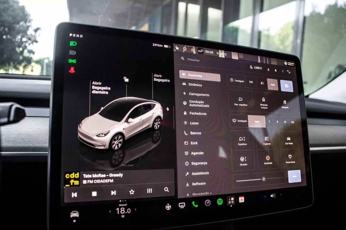 tesla-model-y-2023-eletrico-0cc
