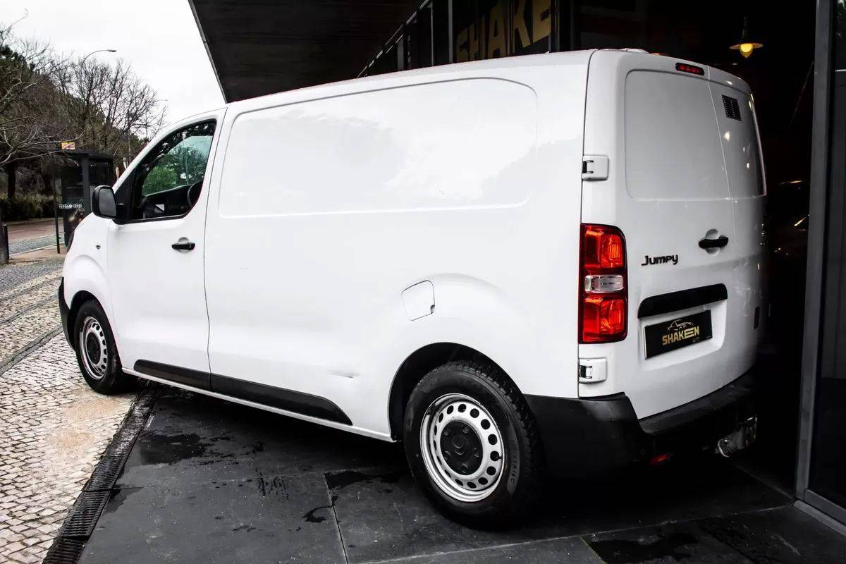 citroen-jumpy-2019-diesel-1997cc