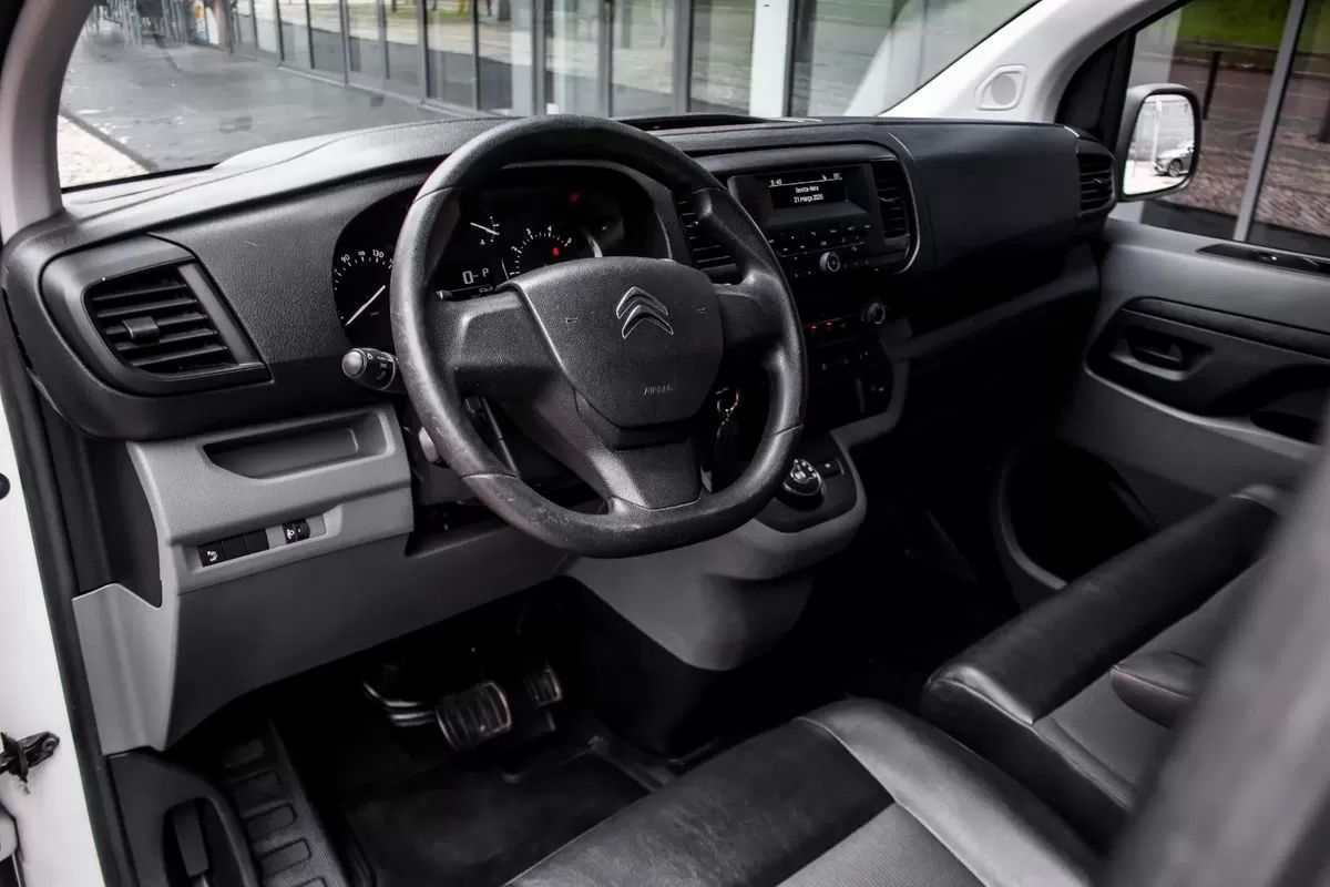 citroen-jumpy-2019-diesel-1997cc
