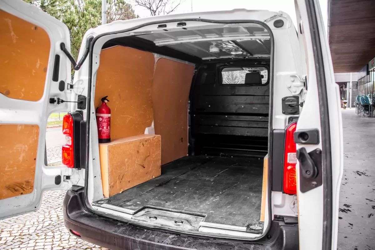 citroen-jumpy-2019-diesel-1997cc