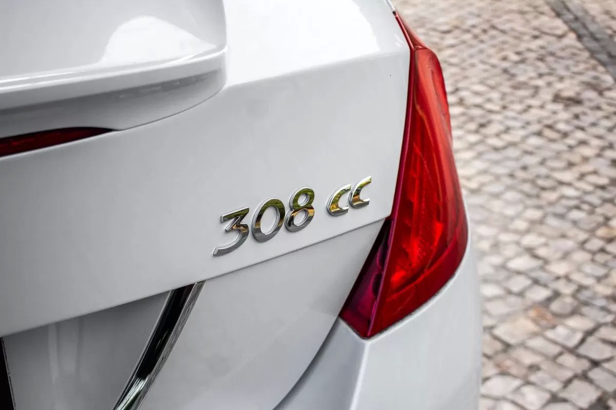 peugeot-308-cc-2010-diesel-1560cc