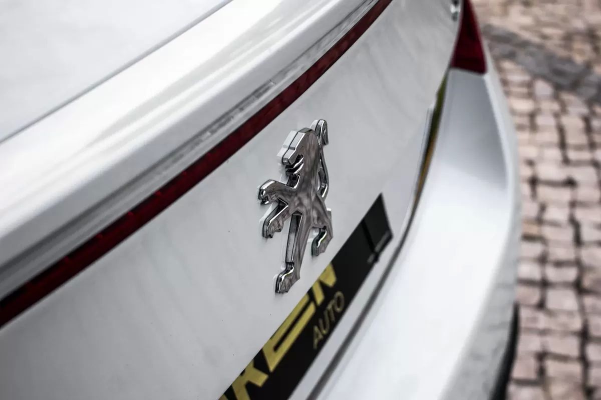 peugeot-308-cc-2010-diesel-1560cc