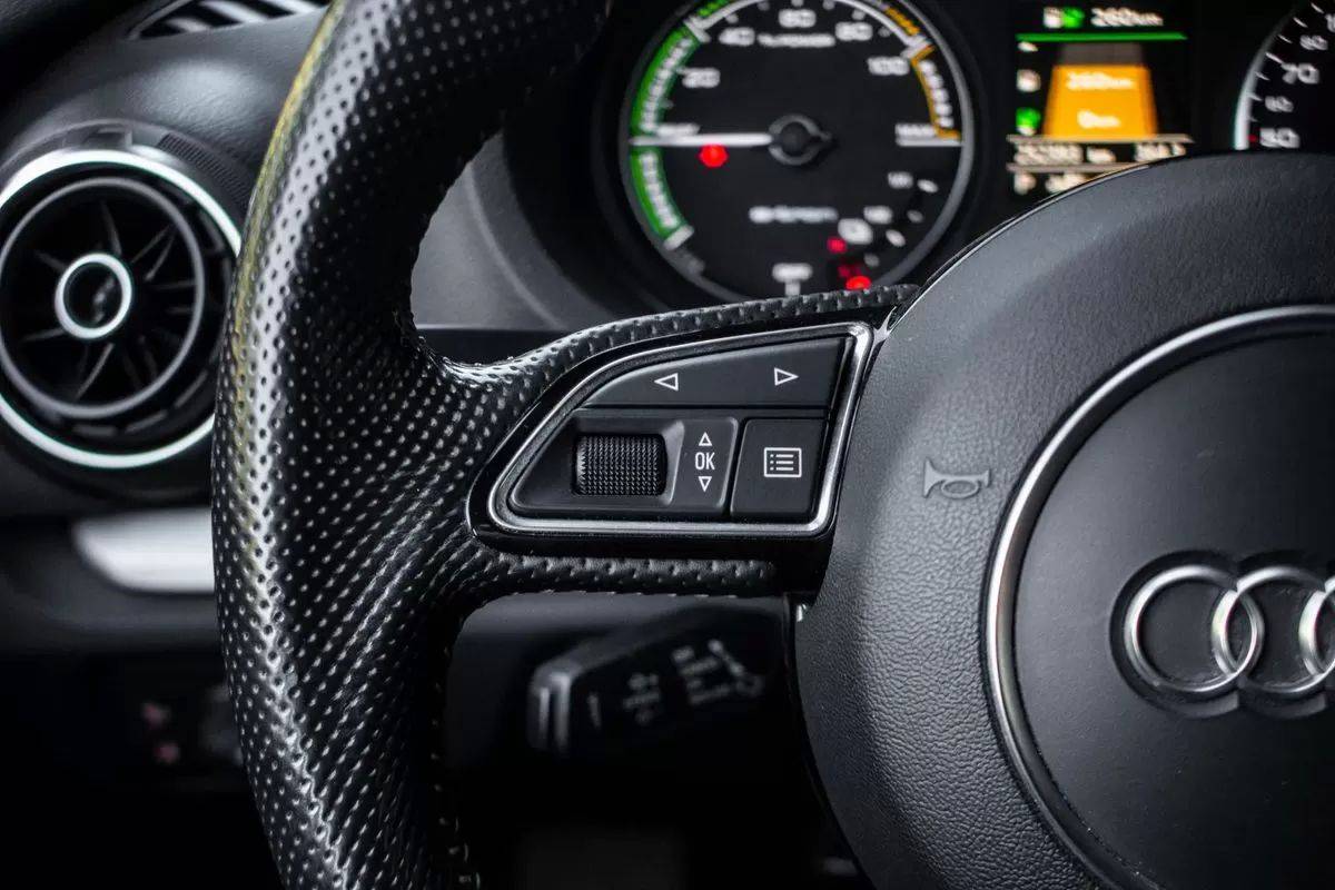 audi-a3-sportback-2015-hibrido-1395cc