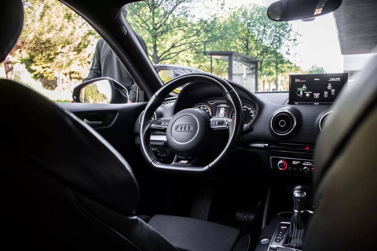 audi-a3-sportback-2015-hibrido-1395cc