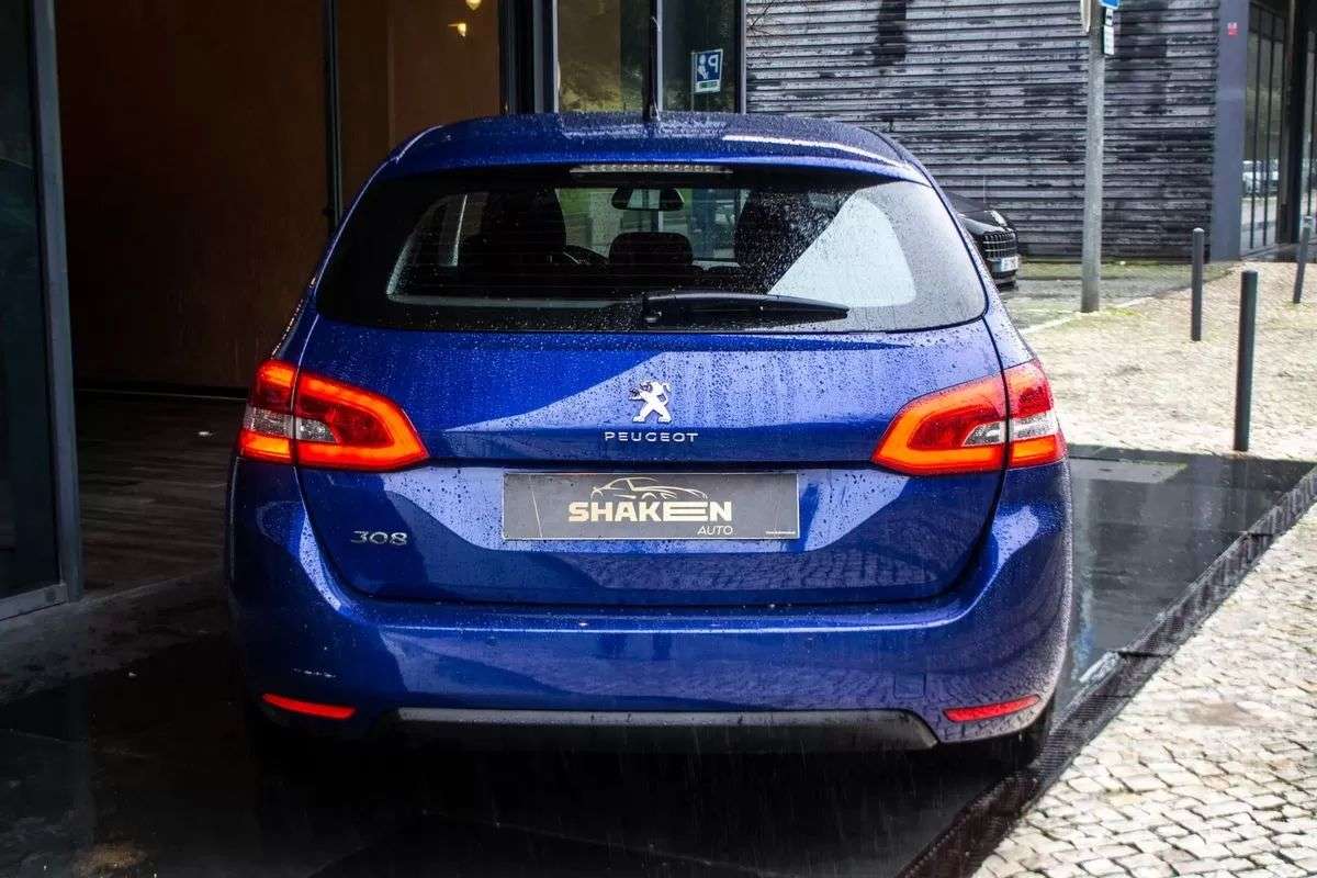 peugeot-308-sw-2019-diesel-1499cc