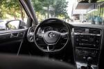volkswagen-golf-variant-2018-diesel-1598cc
