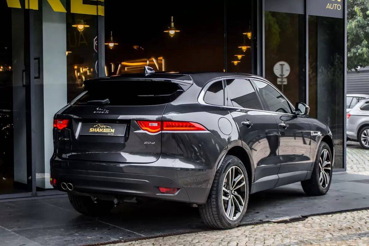 jaguar-f-pace-2018-diesel-1999cc