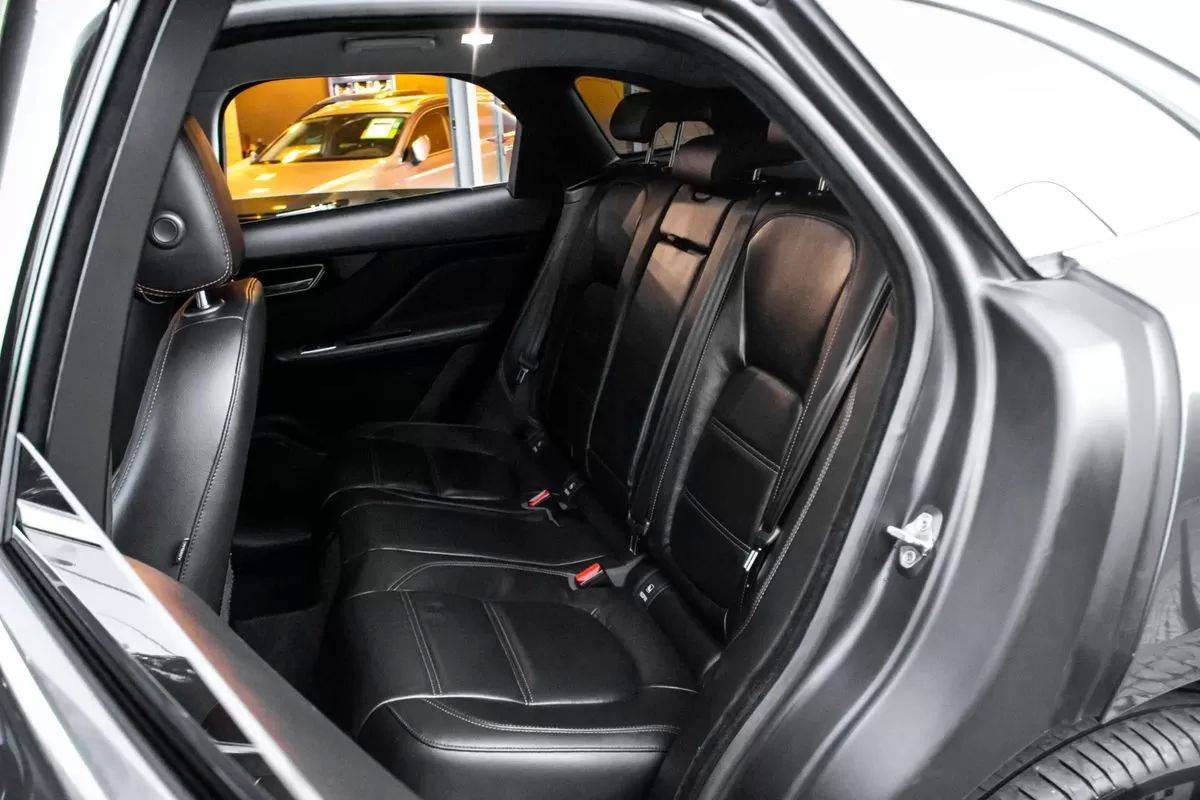 jaguar-f-pace-2018-diesel-1999cc