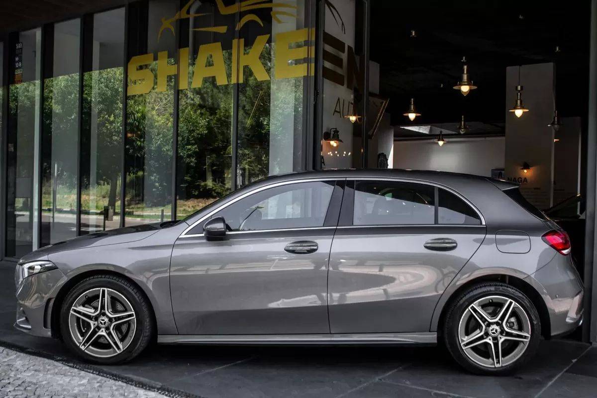 mercedes-benz-classe-a-2021-hibrido-1332cc