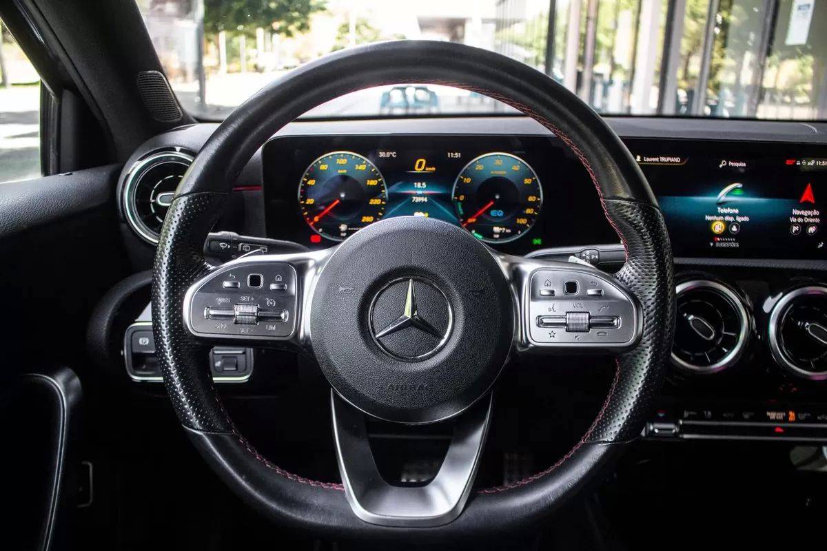mercedes-benz-classe-a-2021-hibrido-1332cc