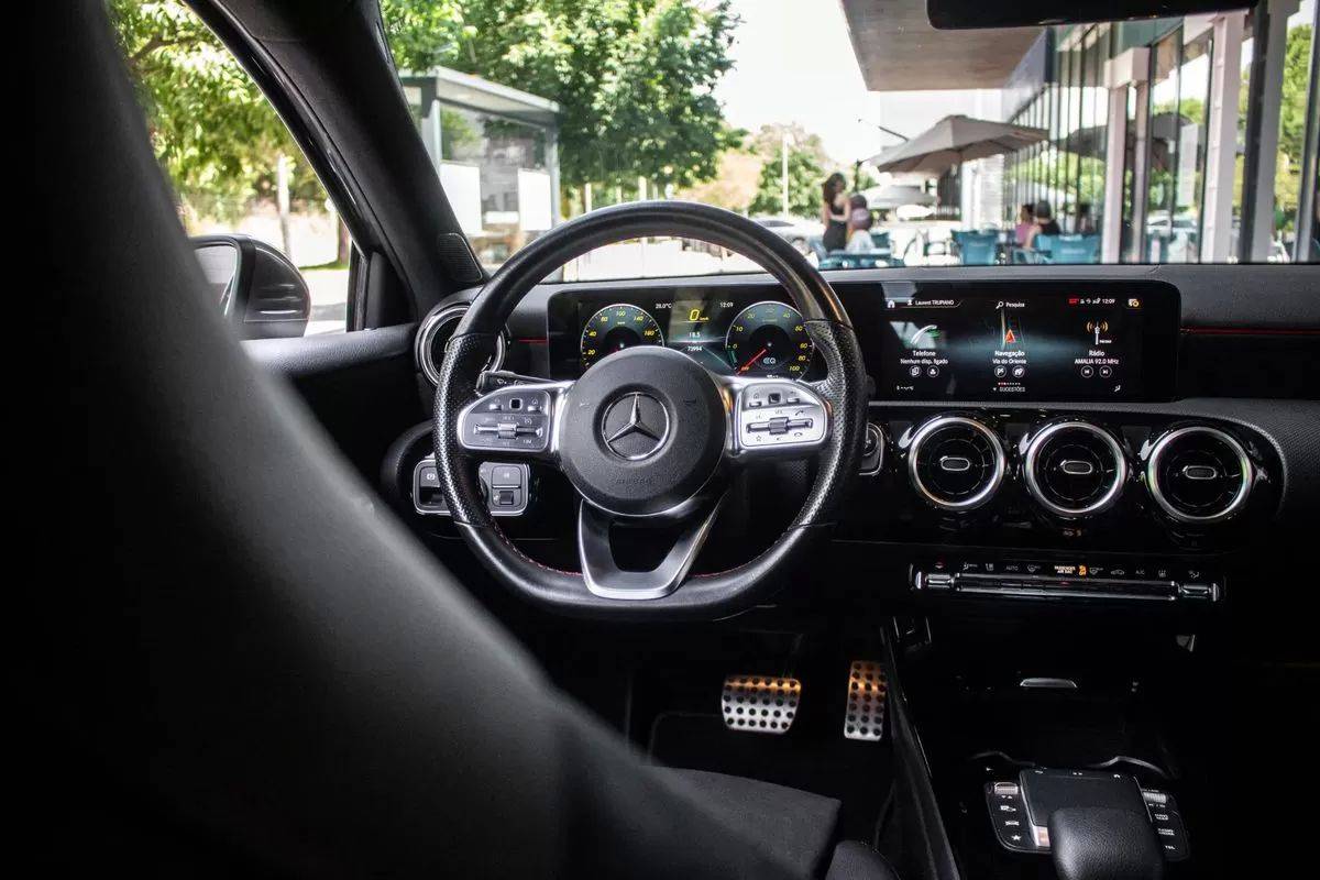 mercedes-benz-classe-a-2021-hibrido-1332cc