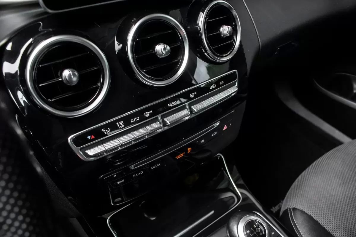 mercedes-benz-classe-c-2015-diesel-1598cc
