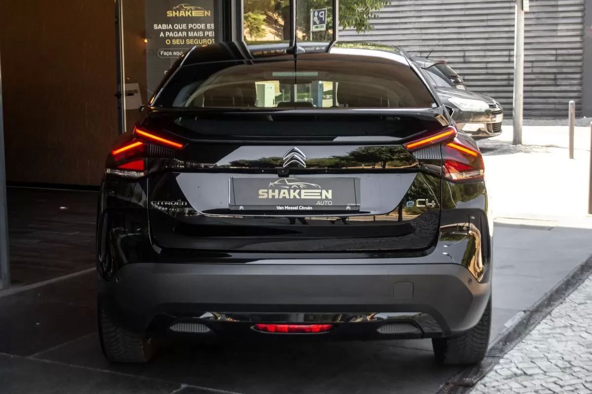 citroen-e-c4-2022-eletrico-0cc