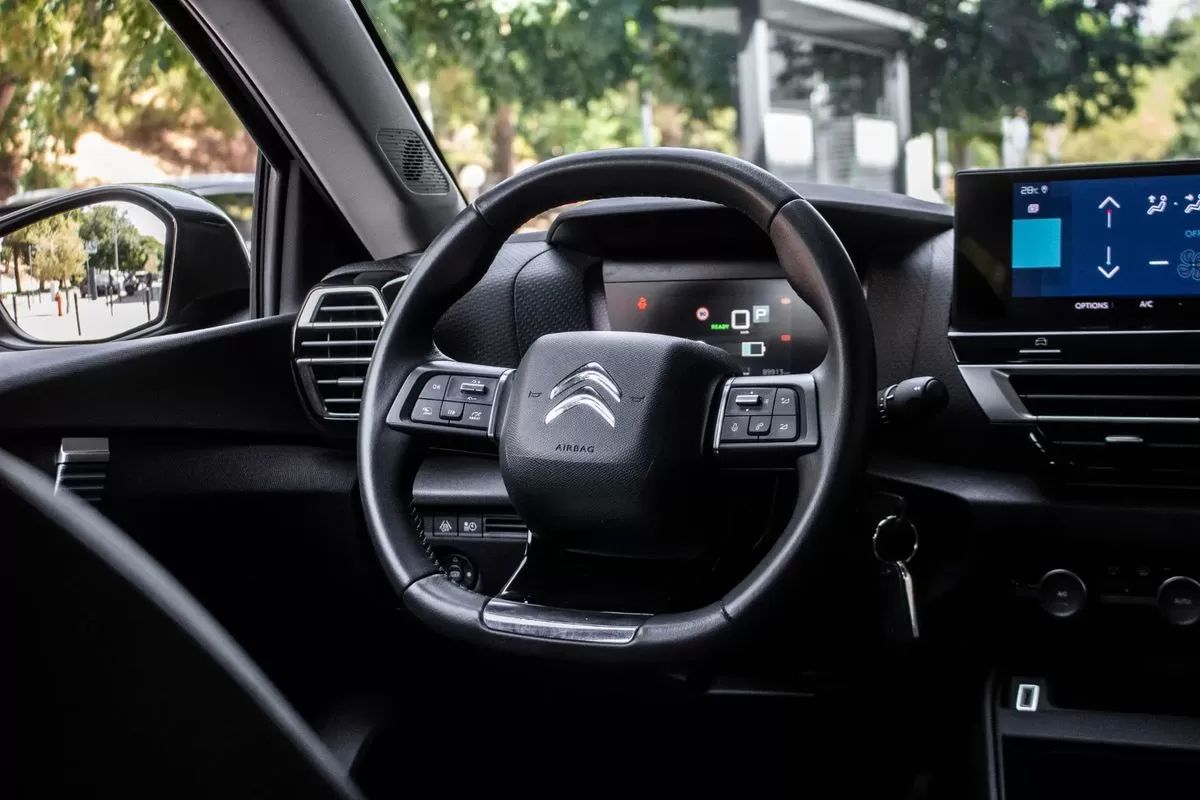 citroen-e-c4-2022-eletrico-0cc