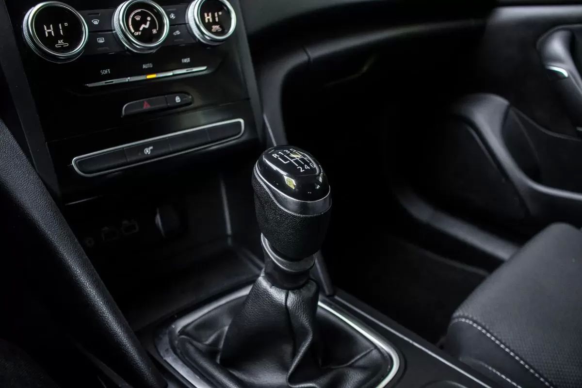 renault-megane-2023-diesel-1461cc