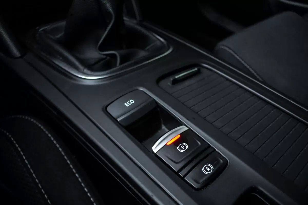 renault-megane-2023-diesel-1461cc