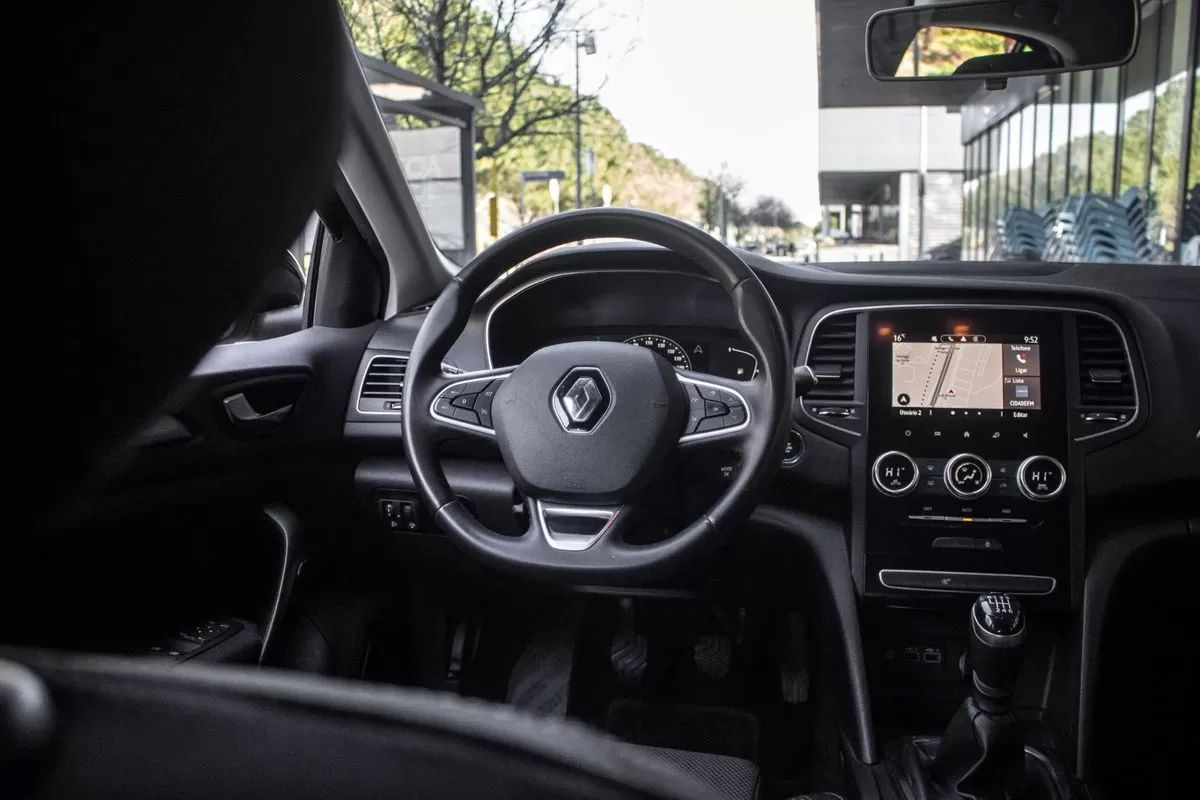 renault-megane-2023-diesel-1461cc