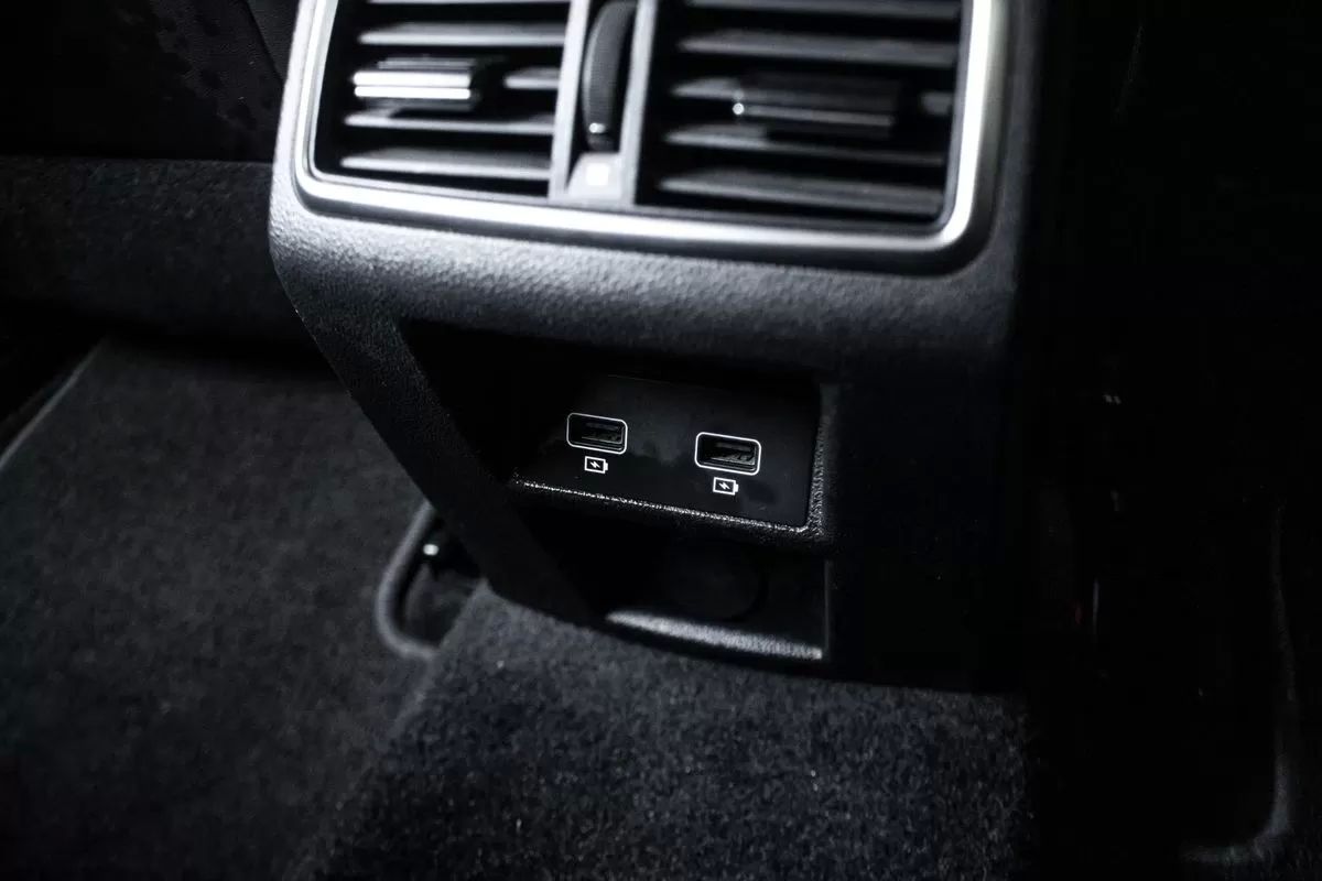 renault-megane-2023-diesel-1461cc