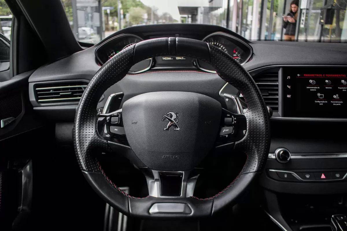 peugeot-308-2020-diesel-1499cc