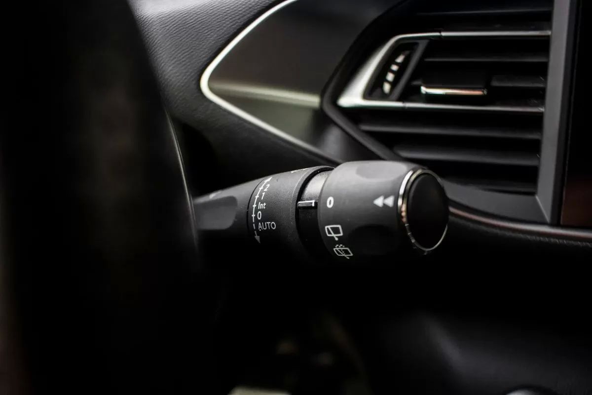 peugeot-308-2020-diesel-1499cc