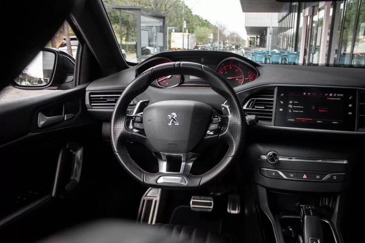 peugeot-308-2020-diesel-1499cc