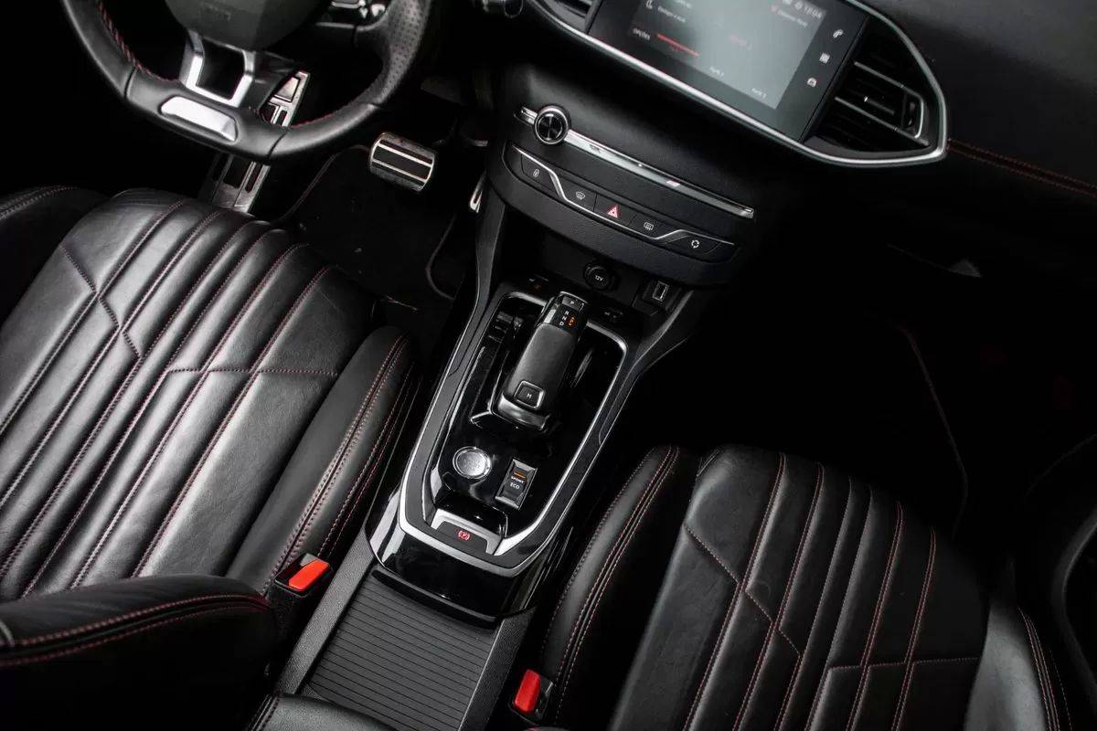 peugeot-308-2020-diesel-1499cc