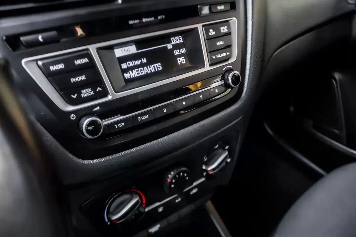 hyundai-i20-2018-diesel-1120cc