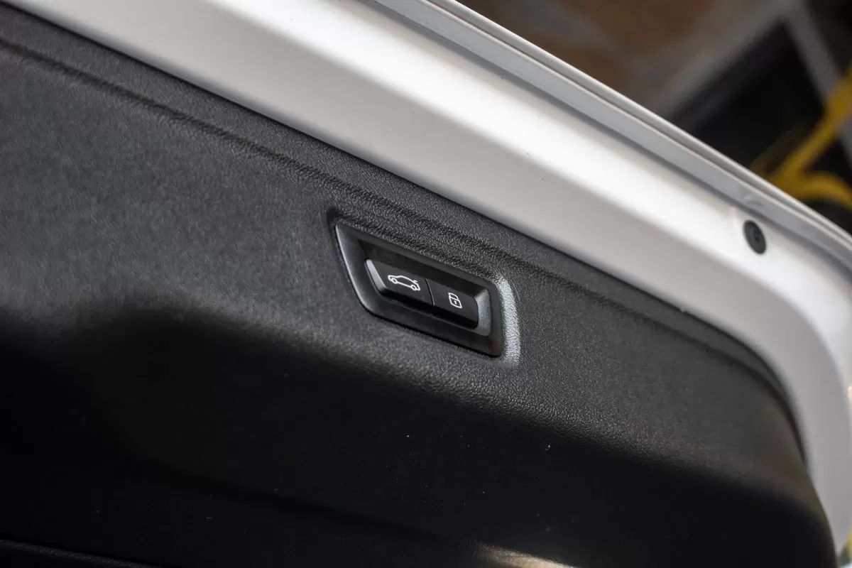 bmw-serie-3-2023-hibrido-1998cc